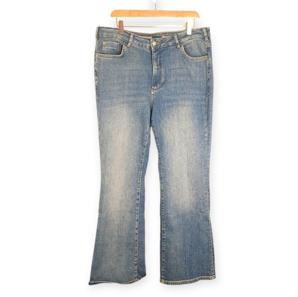 Pilcro and the Letterpress Denim - Anthropologie pilcro boot leg size 16w jean